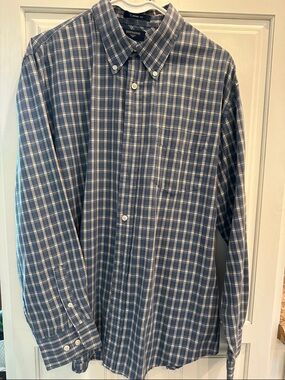 Dockers Men's Navy and White Plaid Button-Down Shirt